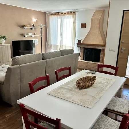 L'essenziale Apartment *