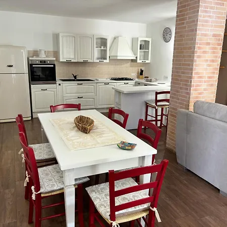 L'essenziale Porto Torres